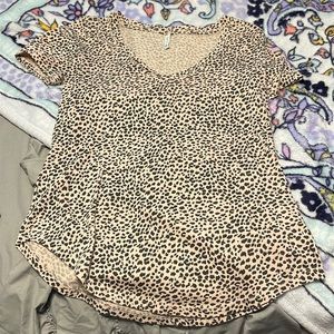 Women’s spotted top